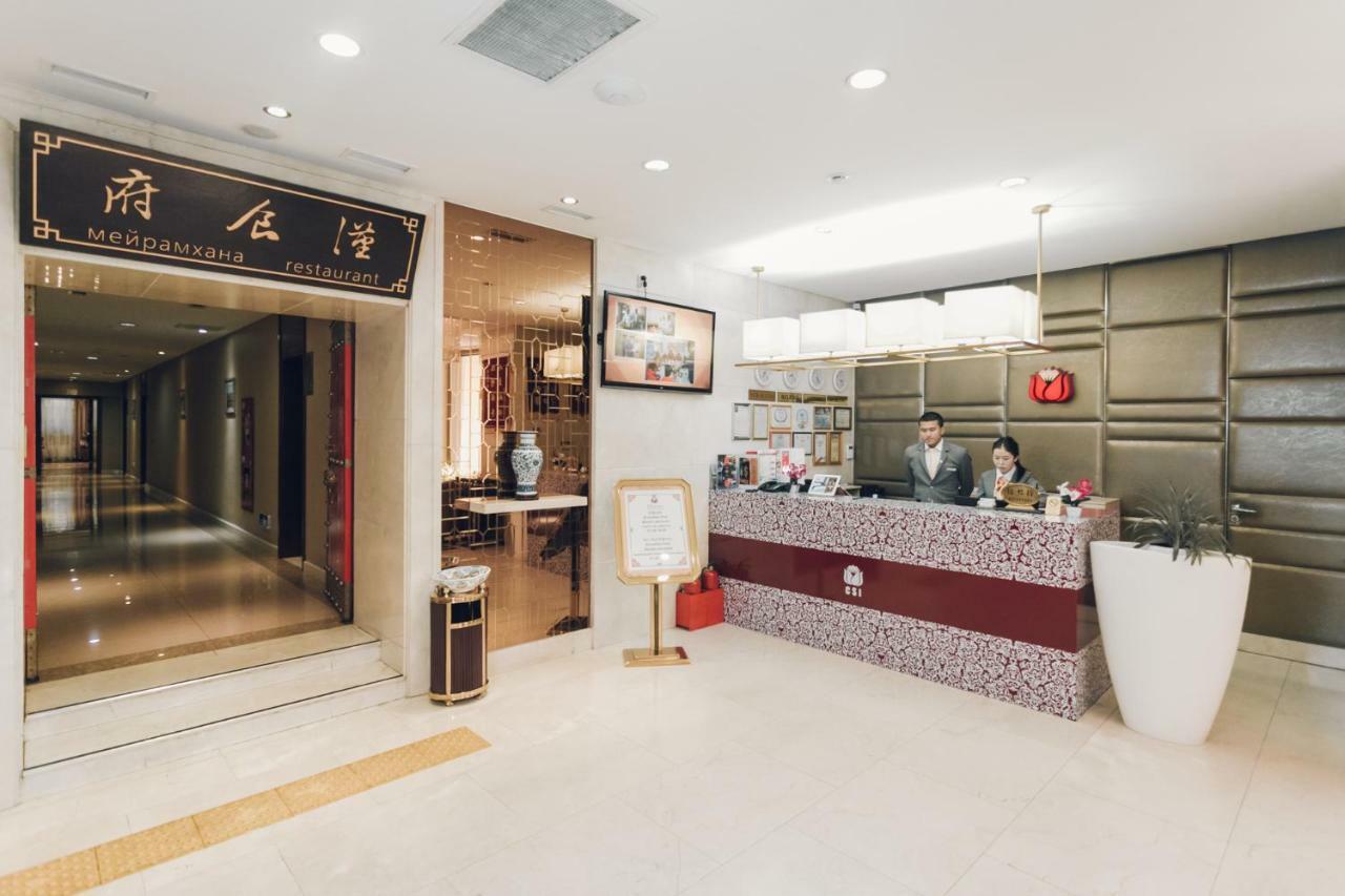 Soluxe Hotel Алма Ата Екстериор снимка